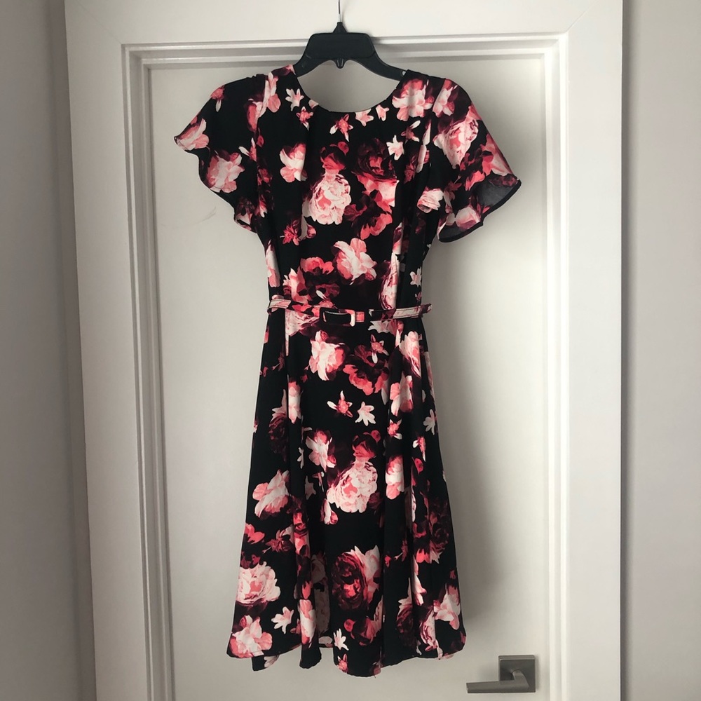 Floral belted dress
